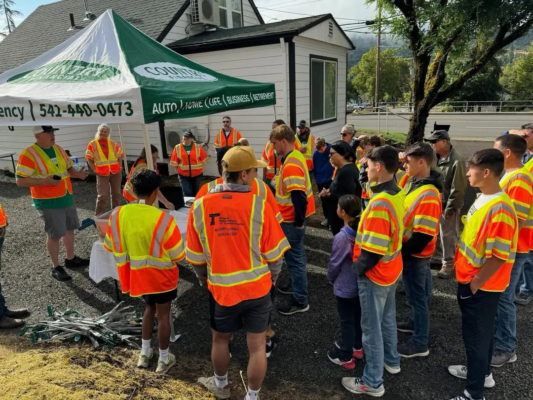 Diamond Lake Boulevard Cleanup
