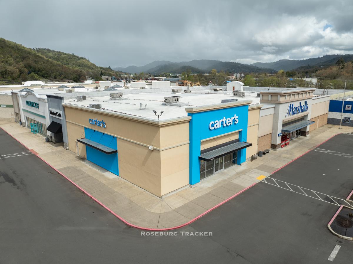 Carter’s Kids Clothing Store Soft Opens Today in Roseburg