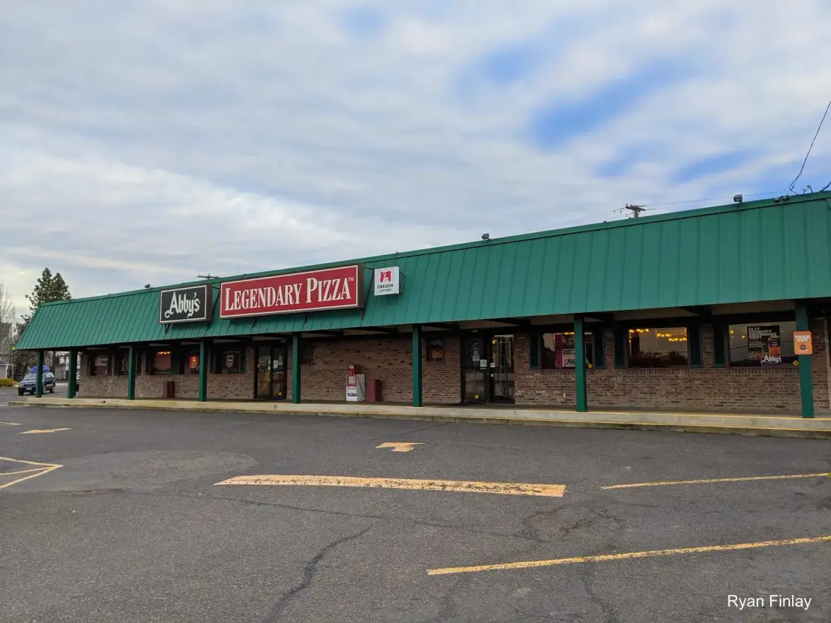 Abby’s Legendary Pizza Remodeling Its Original 1964 Roseburg Parlor