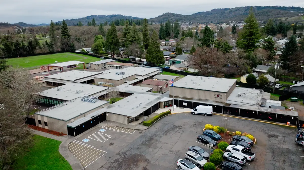 Roseburg Schools Recommends Closing Fir Grove Elementary After 2026-27 School Year