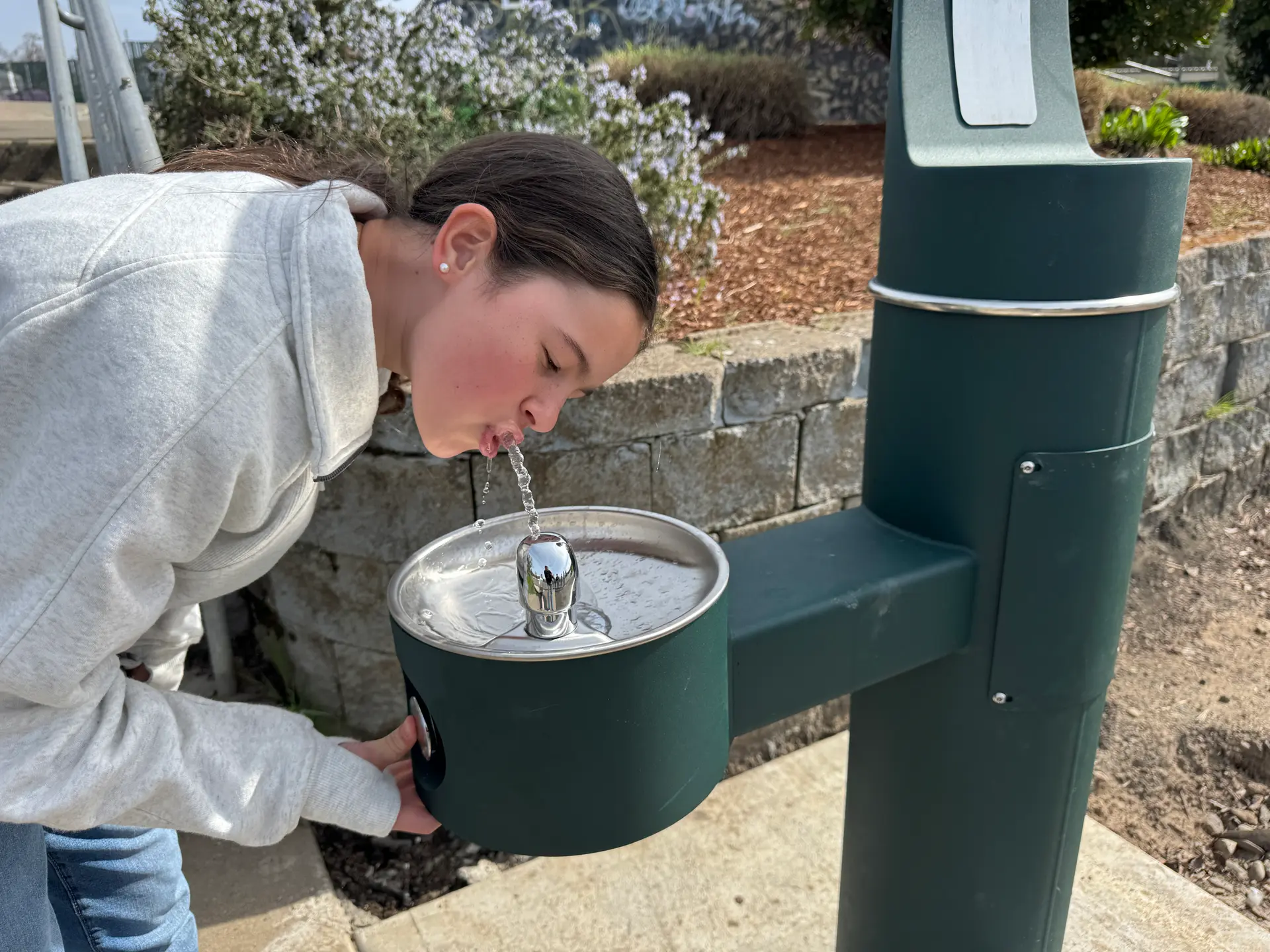 New Shade Structure and Drinking Fountain Installed at Roseburg Skate Park