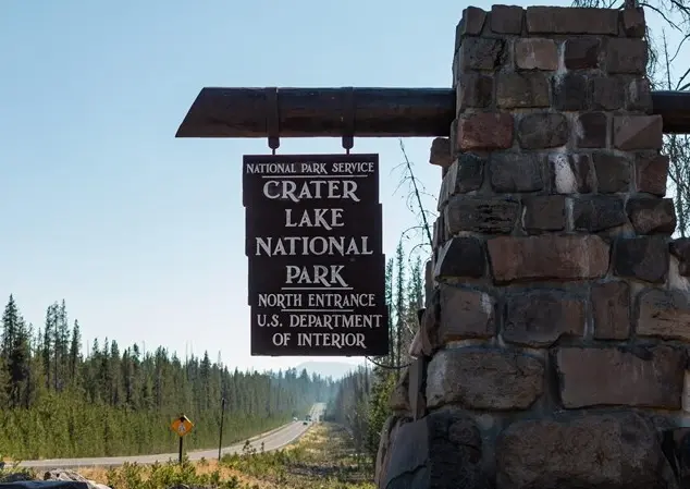 Crater Lake Temporarily Closes North Entrance for the Middle Fork Fire