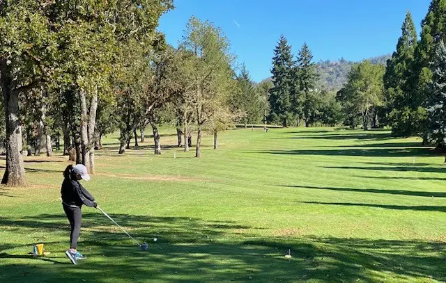 Summer Junior Golf Program Starting Soon at RCC — Roseburg Tracker